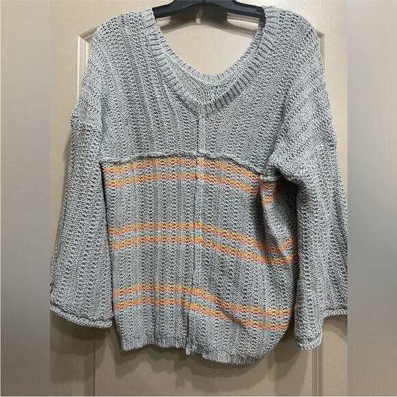VICI Chunky Knit Striped Flare Sleeve Sweater Gray Size M - Picture 2 of 6